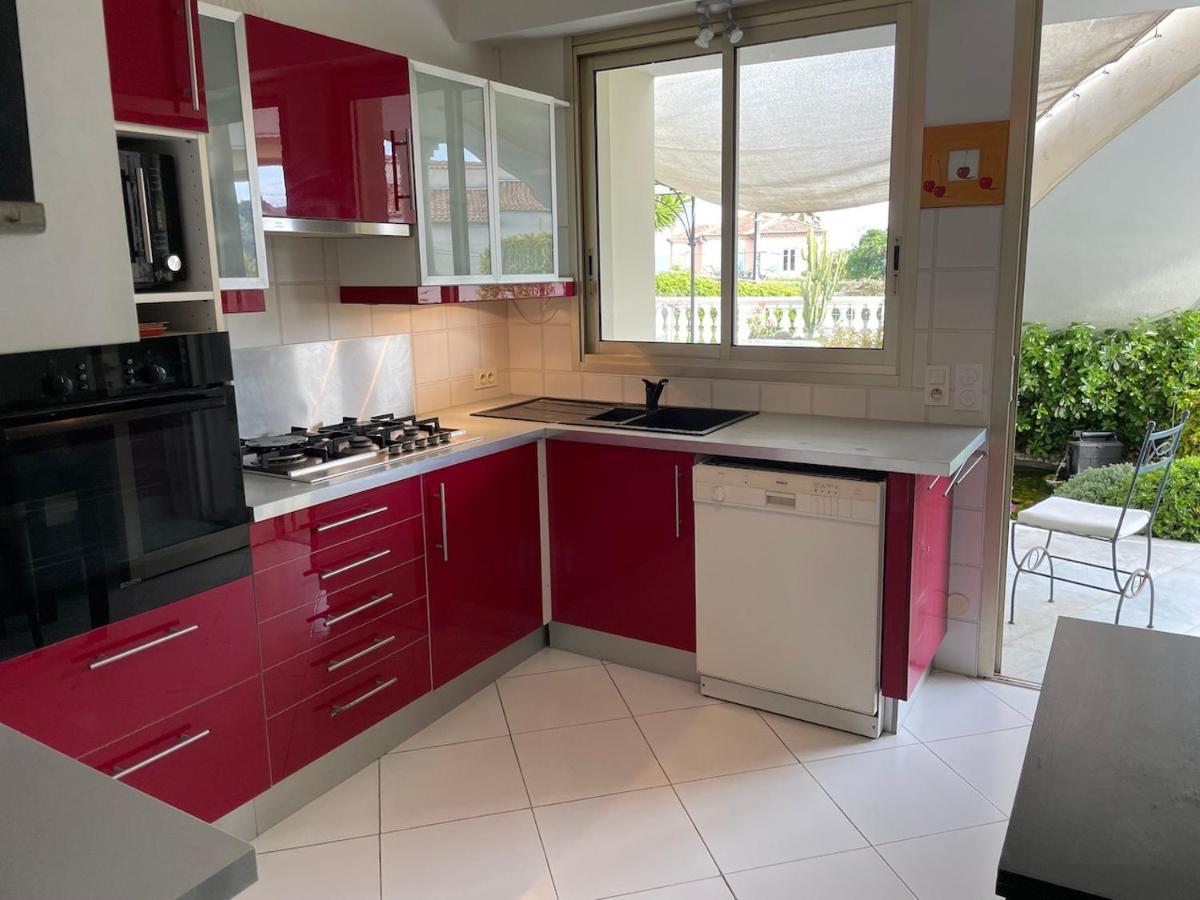 Rez De Jardin De 65M2 Dans Villa A 니스 외부 사진