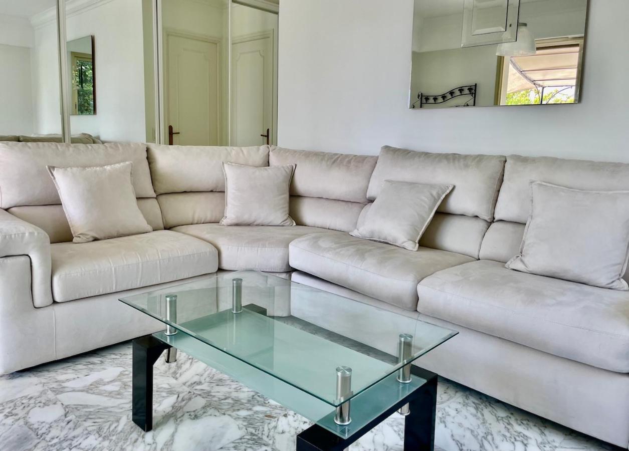 Rez De Jardin De 65M2 Dans Villa A 니스 외부 사진